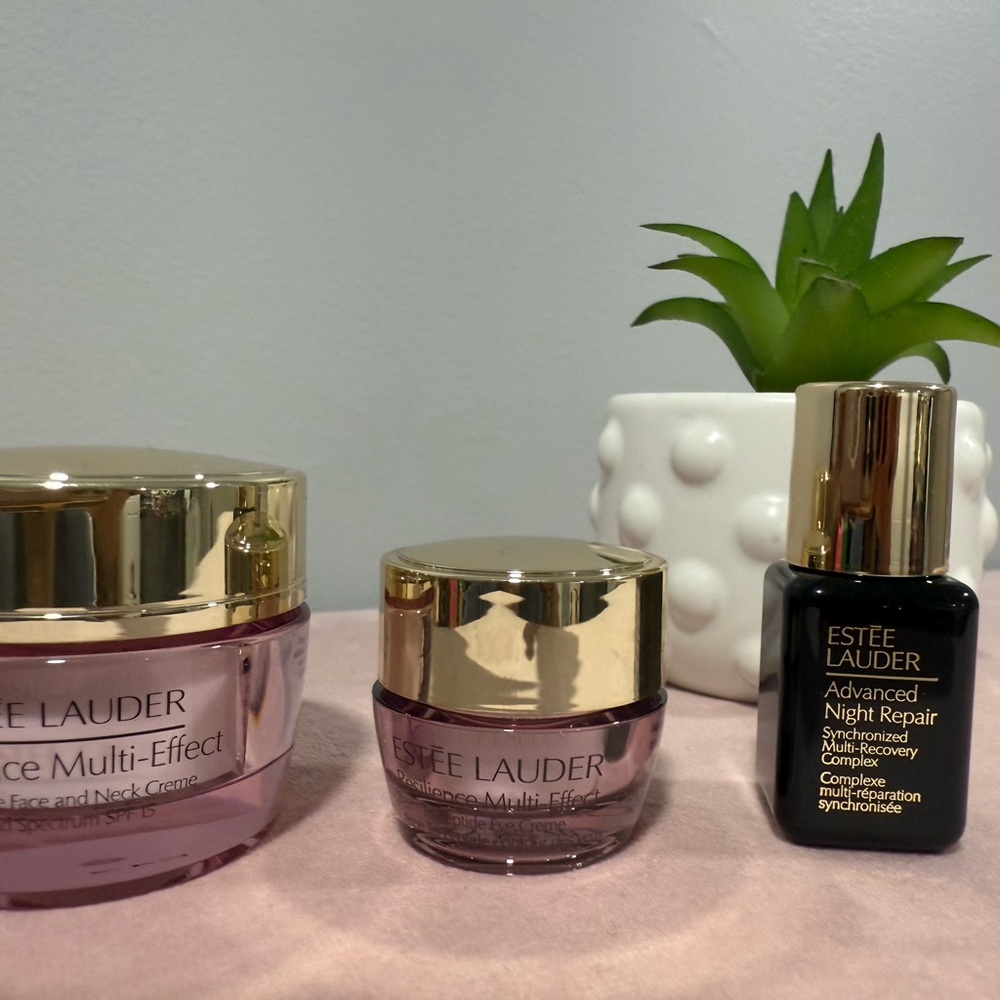 Estee Lauder Skincare Set - Gold, Pink, Black
